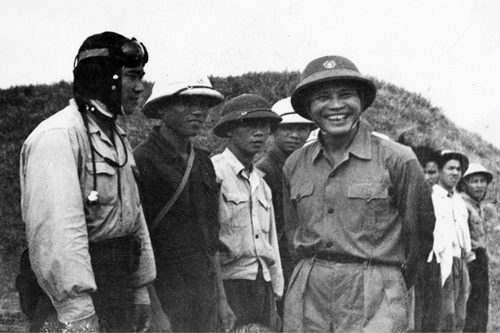 Quan điểm của Đại tướng Nguyễn Chí Thanh về tinh thần của quân đội là yếu tố quyết định mọi thắng lợi trên chiến trường, vận dụng trong xây dựng quân đội hiện nay
